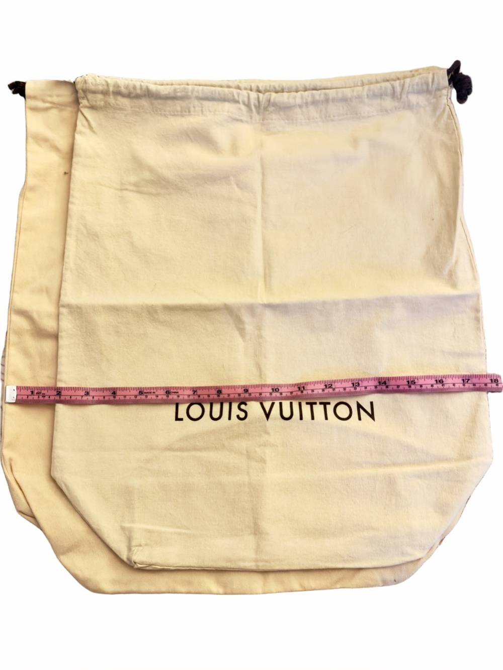 Louis Vuitton Drawstring Dust Bag-
16” or 18”